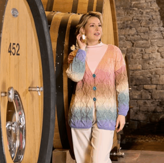 Jacke mit Ajourmuster aus dem Magazin Crafted No. 1 wird mit 1-2-3 Ideen Merino